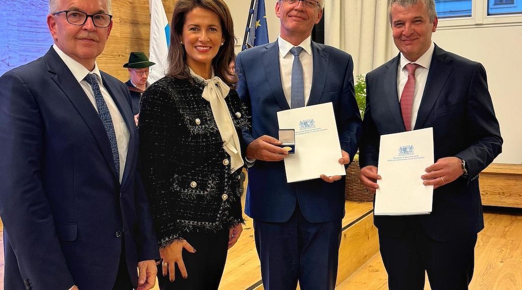 Ministerialdirigent Konrad Schmid nach 40 Jahren im Ruhestand