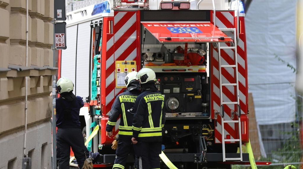 Mann stirbt bei Wohnungsbrand in Hamburg-Harvestehude