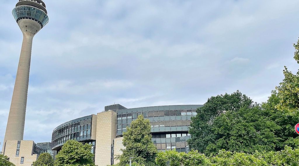 Landtag NRW berät über Haushalt 2026 und wichtige Themen