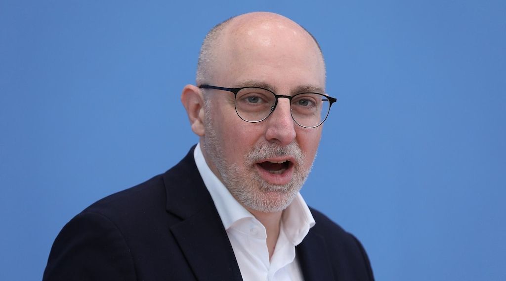 Dobrindt bestätigt neuen Verfassungsschutzchef Selen