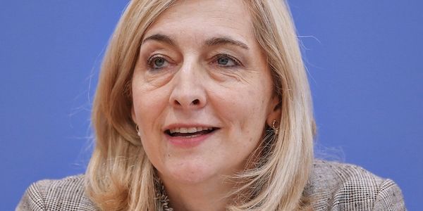 Warken will mehr Frauen im Koalitionsausschuss