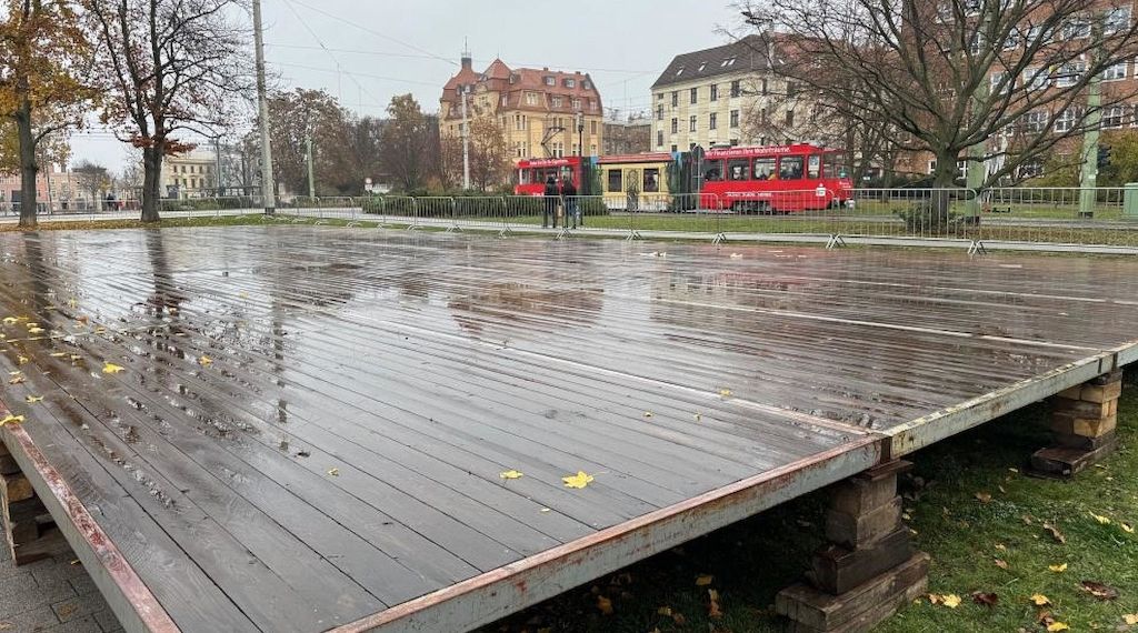 Cottbus bekommt Eisbahn auf Weihnachtsmarkt
