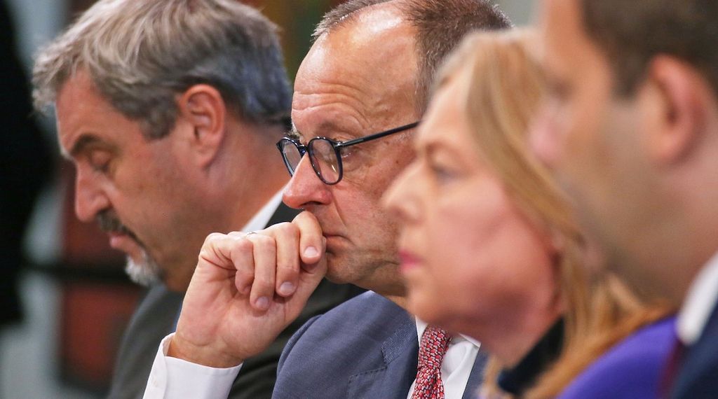 Linke wirft Koalition "Planwirtschaft für Sozialabbau" vor