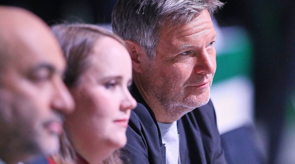 Ex-Grünen-Chefin Lang erklärt Habeck-Strategie für gescheitert