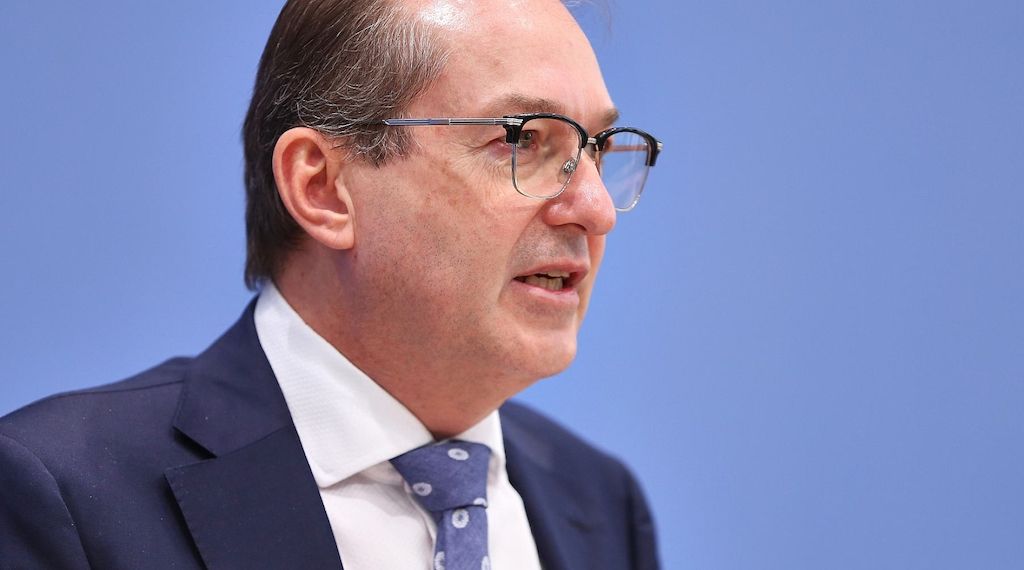 Dobrindts Cyber-Gegenwehr-Pläne stoßen auf Lob und Kritik