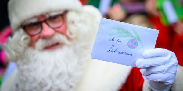 Brandenburg: Der Weihnachtsmann kommt nach Himmelpfort