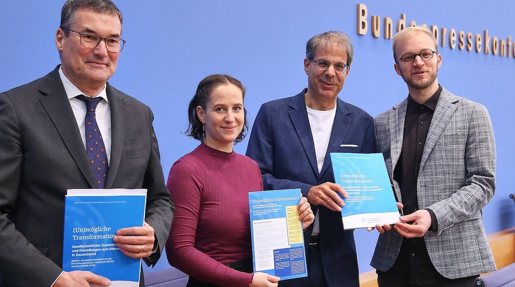 Zusammenhaltsbericht: Mehrheit zu mehr Klimaschutz bereit