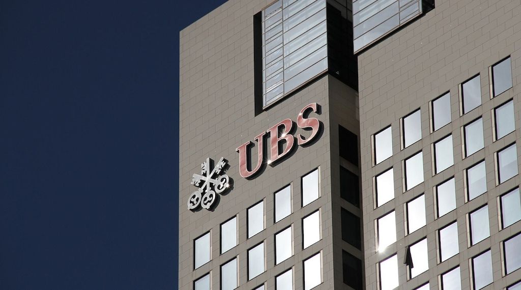 UBS gibt Pensionsverpflichtungen in Deutschland ab