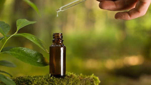 Aromatherapie in der Naturkosmetik: Mehr als nur Duft