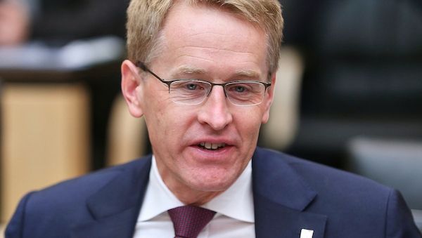 Günther spricht sich gegen Volksbefragung über Wehrdienst aus