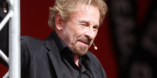 Gottschalk erklärt irritierenden Auftritt bei Bambi-Verleihung