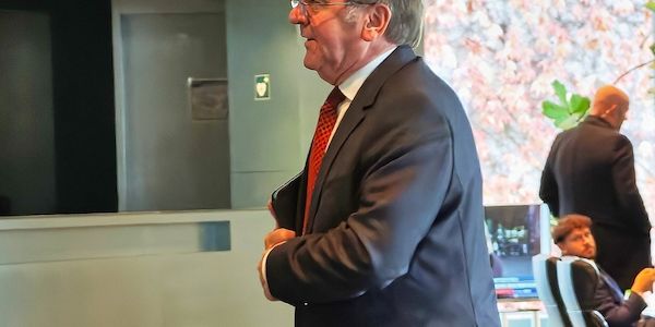 Pistorius warnt vor Demokratie-"Müdigkeit"