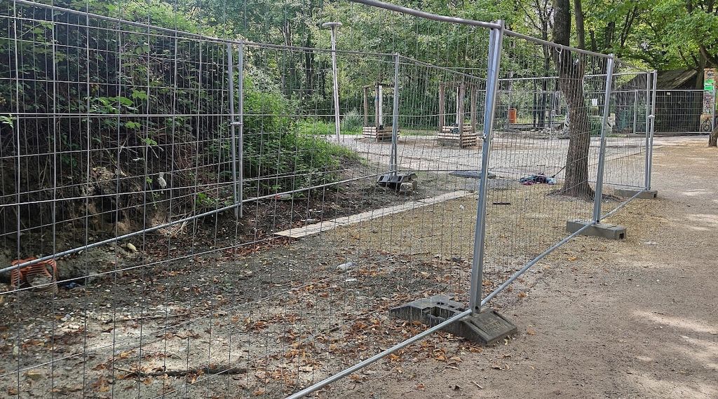 Jugendlicher mit Schrauben und Muttern am Görlitzer Park festgenommen