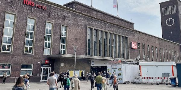 Bundespolizei sichert gefährliche Gegenstände im Düsseldorfer Hauptbahnhof