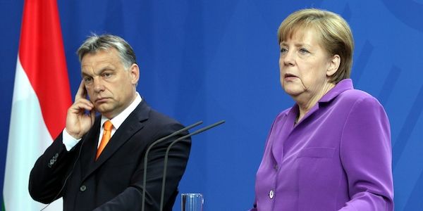 Orbán lobt Merkel und kritisiert Merz