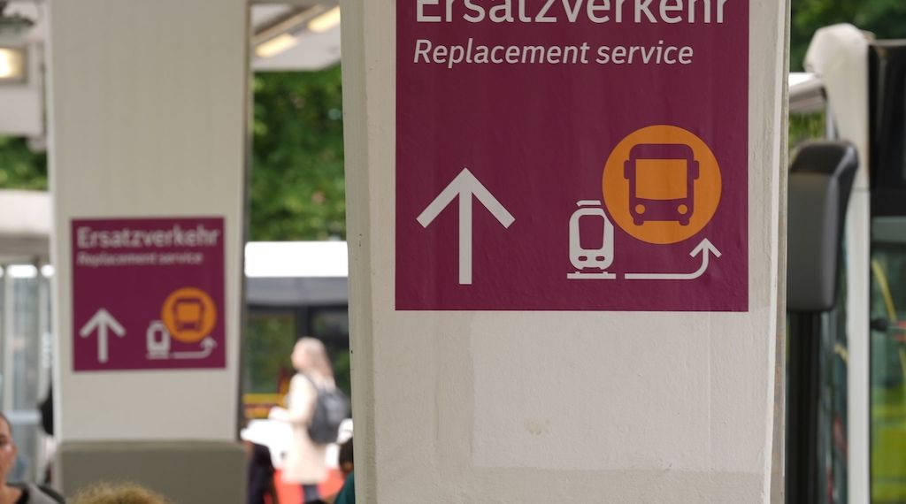 Streckensperrung Hamburg-Berlin: Ersatzverkehr angelaufen