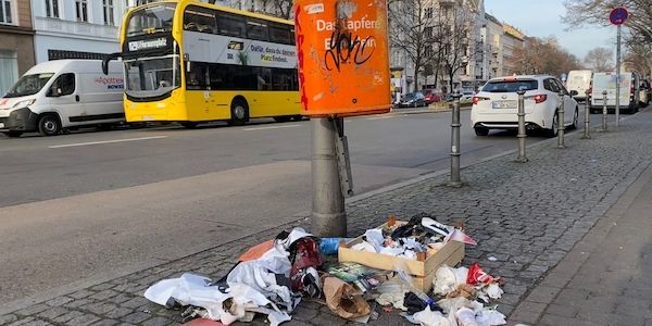 Bußgeldkatalog Berlin beschlossen: Bis zu 100.000 Euro Strafe für illegale Müllentsorgung