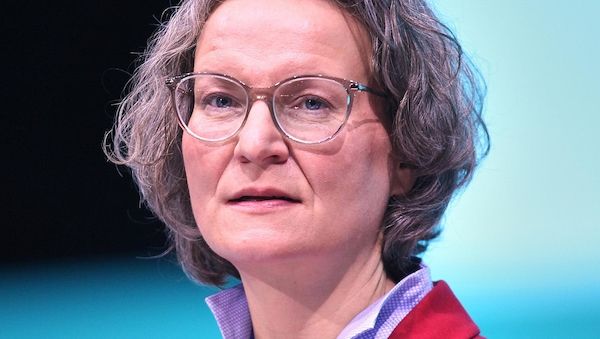 SPD verlangt Entschuldigung von Kommunalministerin Scharrenbach