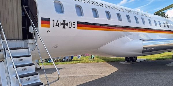 Agrarminister Rainer muss USA-Flug abbrechen - Technische Probleme