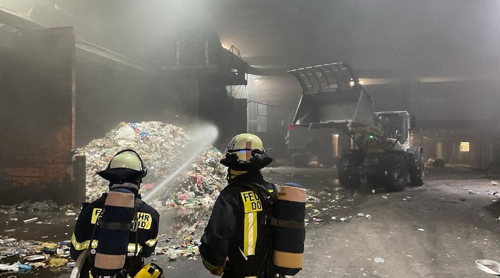 Brand in Dortmunder Recyclingbetrieb