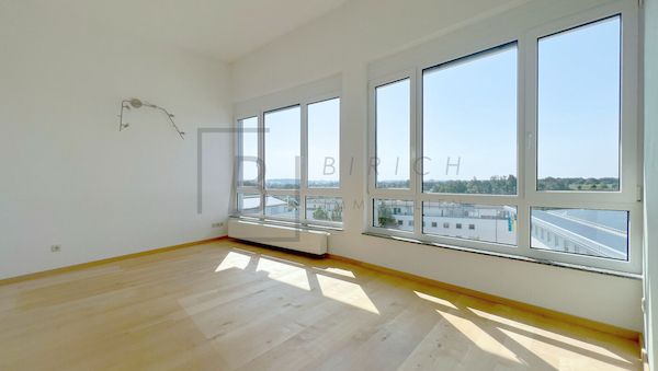 Lichtdurchflutetes Penthouse mit Dachterrasse und TG-Stellplätzen