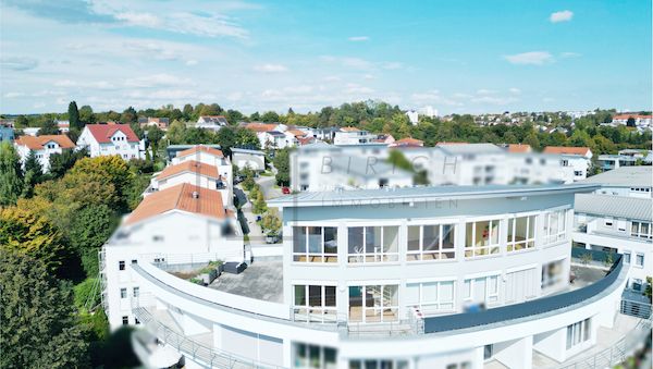 Lichtdurchflutetes Penthouse mit Dachterrasse und TG-Stellplätzen