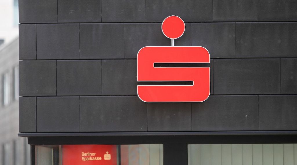 341 Sparkassen in Deutschland rechnen 2025 mit Gewinnrückgang