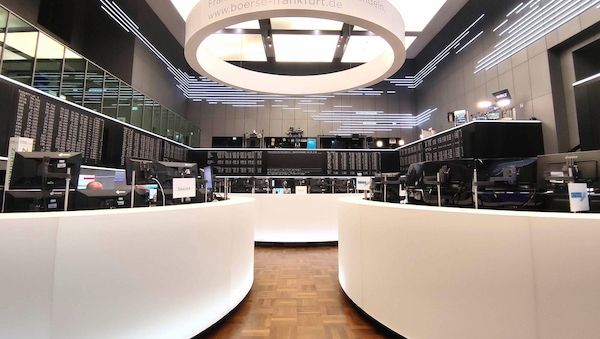 Dax lässt kräftig nach - Nervosität greift um sich