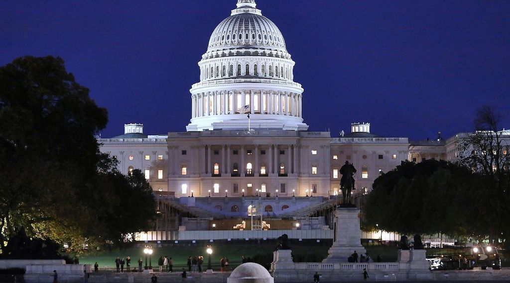 Repräsentantenhaus stimmt für Veröffentlichung von Epstein-Akten