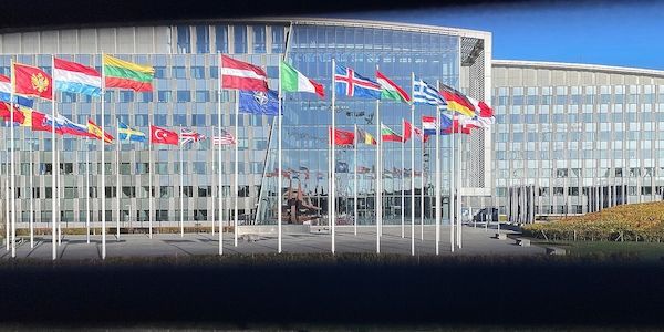 US-Nato-Botschafter kritisiert Käufe von Öl aus Russland