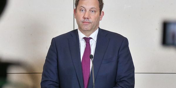 Klingbeil will Produkte aus China unattraktiver machen