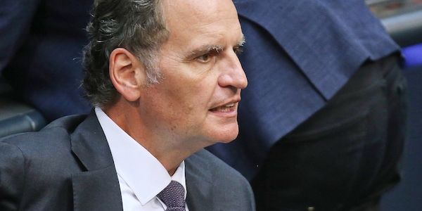 Krings pocht auf Abschiebungen nach Syrien