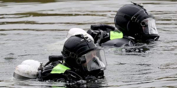 Suche nach Bootsunglück auf einem See im Landkreis Bautzen geht weiter