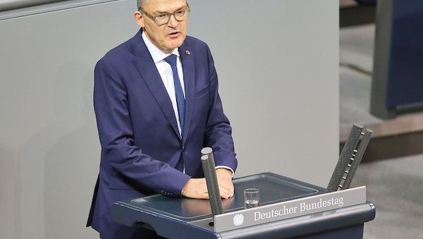 Kiesewetter nennt US-Friedensinitiative "Kapitulationsplan"