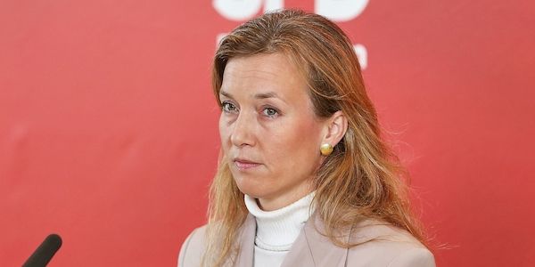 SPD-Fraktionsvize wegen Berichte zu US-Friedensplan besorgt