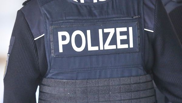 Razzien gegen kriminelle Firmenbestattungen in Berlin und bundesweit