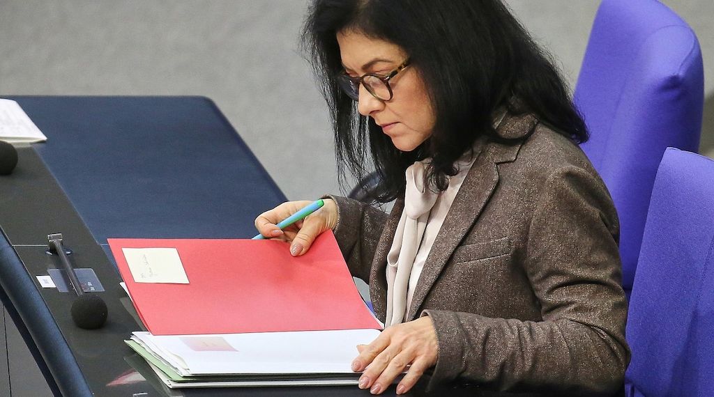 Beschwerde gegen Reiches Graskraftwerkspläne in Brüssel eingereicht