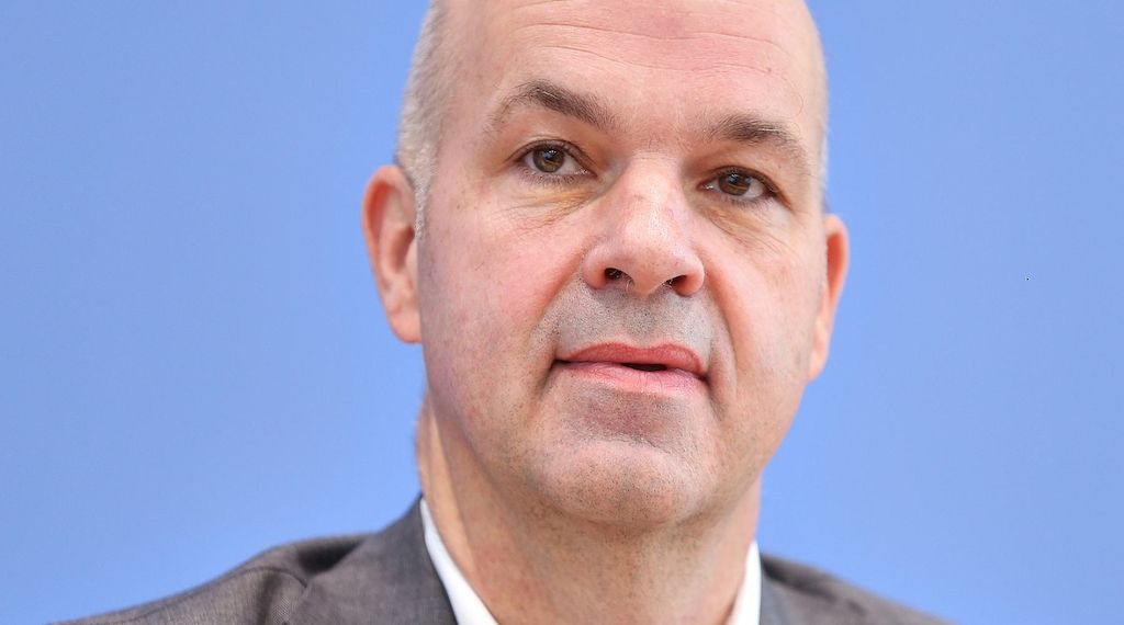 DIW-Präsident kritisiert Merz-Äußerungen zur Migration