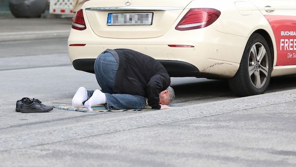 Studie: Islamfeindlichkeit basiert auf Fremdenhass statt Religion