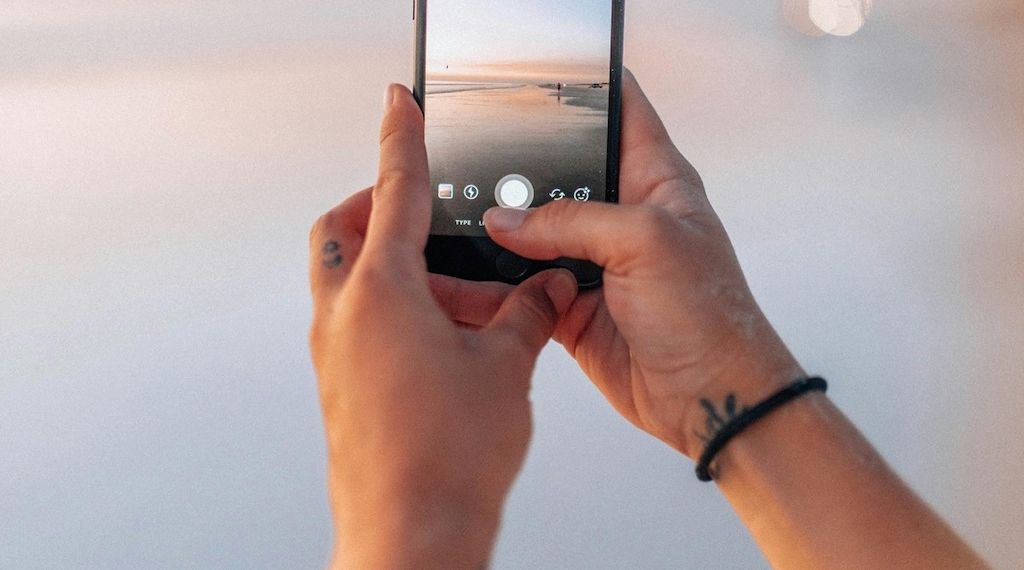 ARAG Experten mit Antworten aus der schimmernden Welt der Selfies