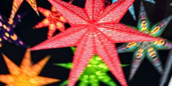 Adventsstart in Potsdam - Kirchen schalten Lichter an