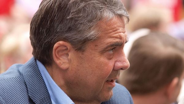 Gabriel warnt vor "zweitem Versailles"