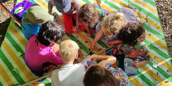 Brandenburg fördert 17 neue Projekte gegen Kinderarmut