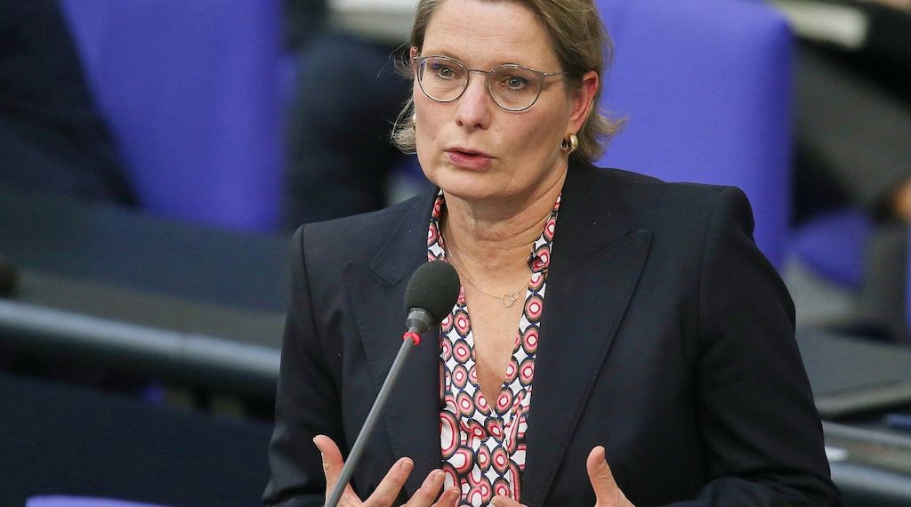 Hubig will höhere Strafen bei Vergewaltigung mit K.o.-Tropfen