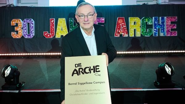 Prominente feierten mit dem Kinderhilfswerk «Die Arche» 30-jähriges Bestehen