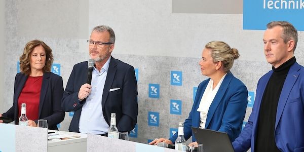 CDU warnt vor wirtschaftlichen Folgen von zu viel Stress