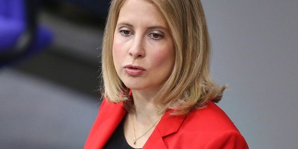 Hubertz hofft auf neue Impulse für Wohnungsbau durch Sondervermögen