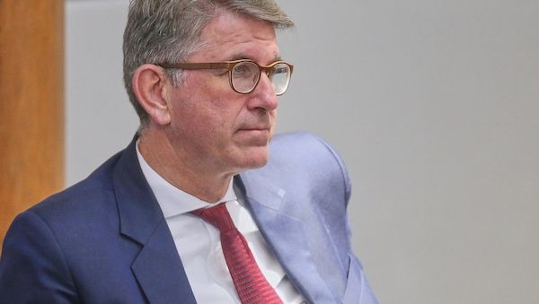 Söder geht in Gipfel-Affäre auf Distanz zu Weimer