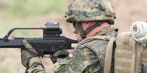 Wehrdienst: Koalition behält sich "Zufallsverfahren" vor