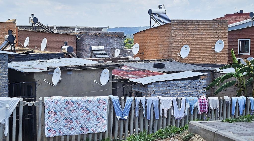 DRK: "Regierung setzt den Rotstift bei notleidenden Menschen an"